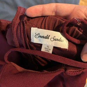 zipper works great, don’t show belly button